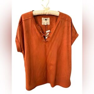 Cupio Top Woman Faux Suede Lace Up Top Terracotta Rust 1X NWT
